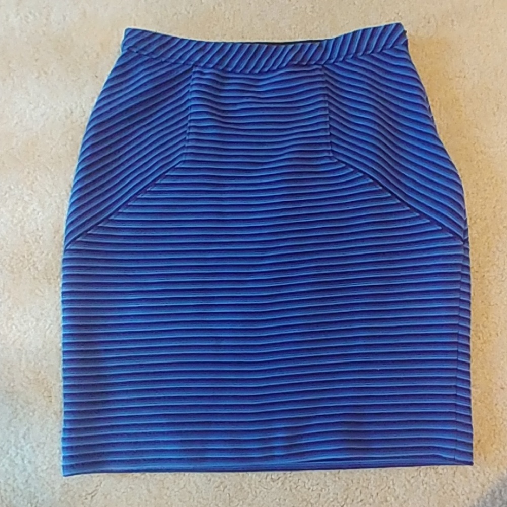 Ann taylor blue stripe pencil skirt sz 0